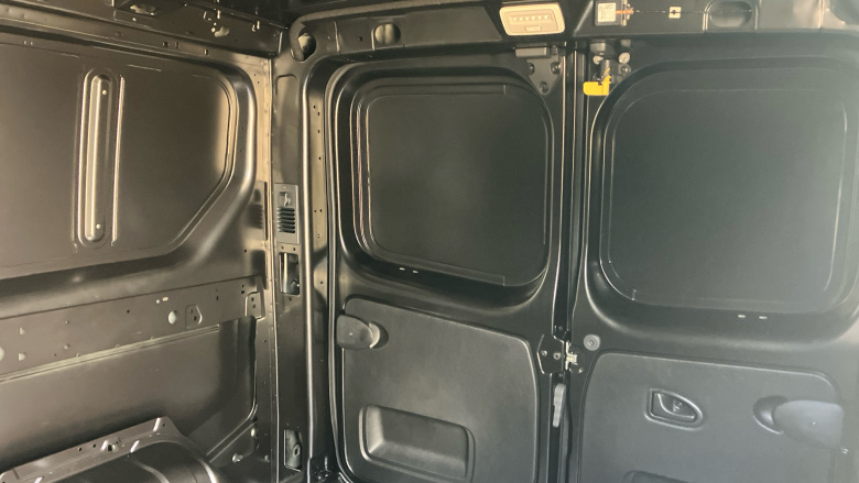 Renault Trafic Swb Diesel SL30 Blue dCi 130 Extra [Safety] Van